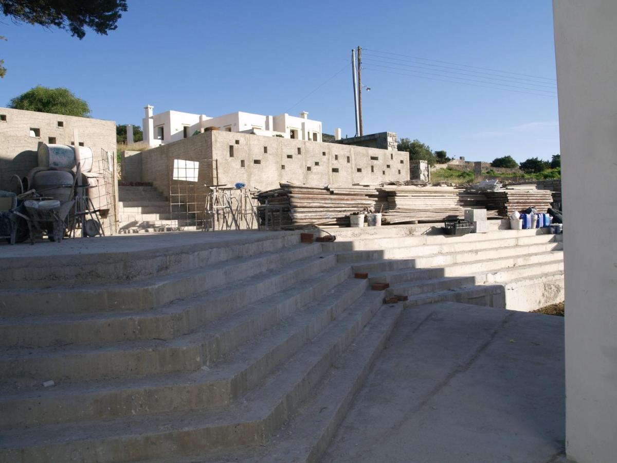Paros-Memories-Neubau-Villen, Sportpool Aspro Chorio Eksteriør billede