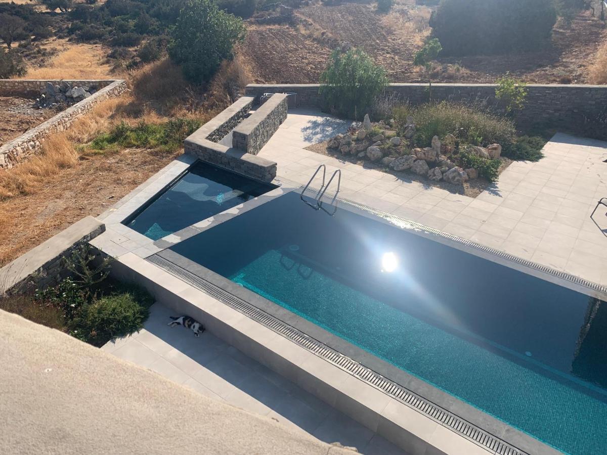 Paros-Memories-Neubau-Villen, Sportpool Aspro Chorio Eksteriør billede
