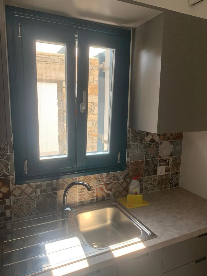 Paros-Memories-Neubau-Villen, Sportpool Aspro Chorio Eksteriør billede