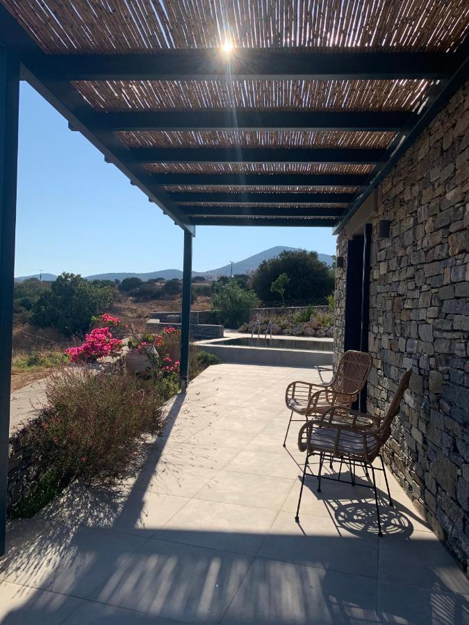 Paros-Memories-Neubau-Villen, Sportpool Aspro Chorio Eksteriør billede