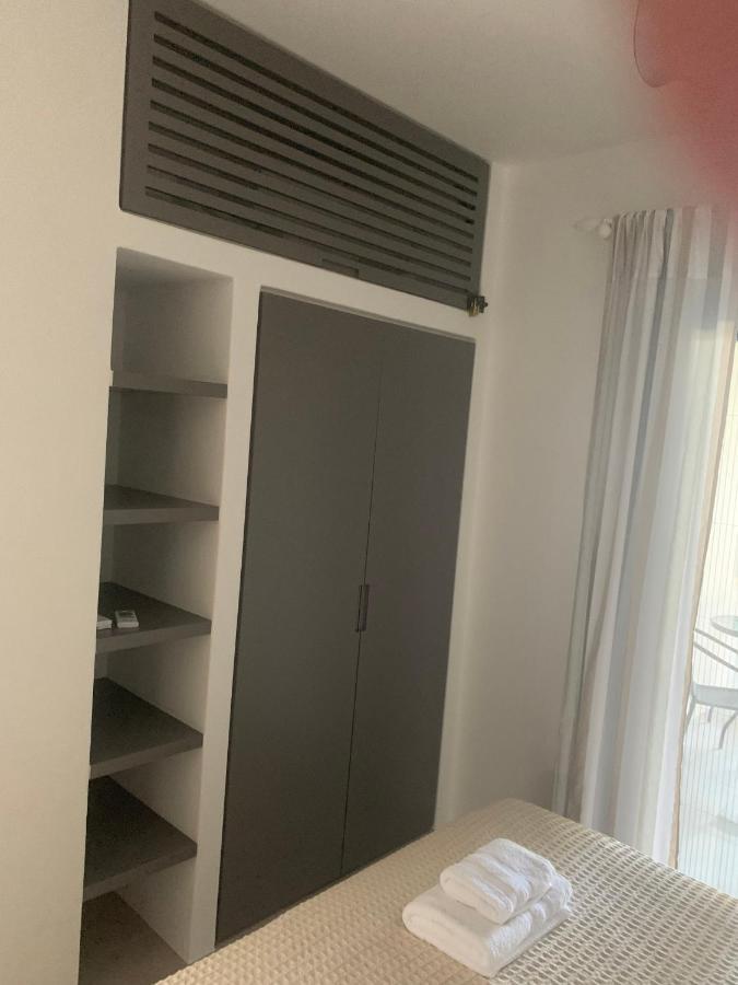 Paros-Memories-Neubau-Villen, Sportpool Aspro Chorio Eksteriør billede
