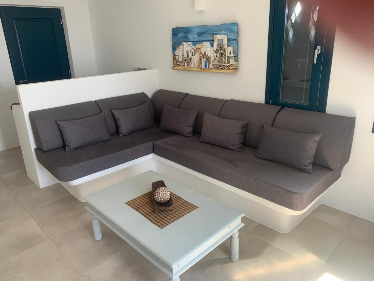 Paros-Memories-Neubau-Villen, Sportpool Aspro Chorio Eksteriør billede