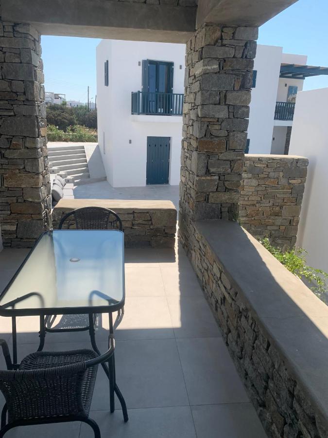 Paros-Memories-Neubau-Villen, Sportpool Aspro Chorio Eksteriør billede